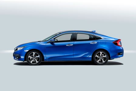 parizsi_autoszalon_uj_honda_civic_sedan-0.jpg